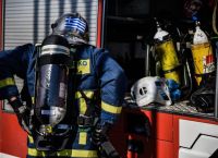 Υπό έλεγχο η φωτιά στον Κουβαρά Αττικής