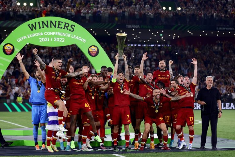 Europa Conference League: Ρόμα και Μουρίνιο έγραψαν τη δική τους ιστορία [vid]