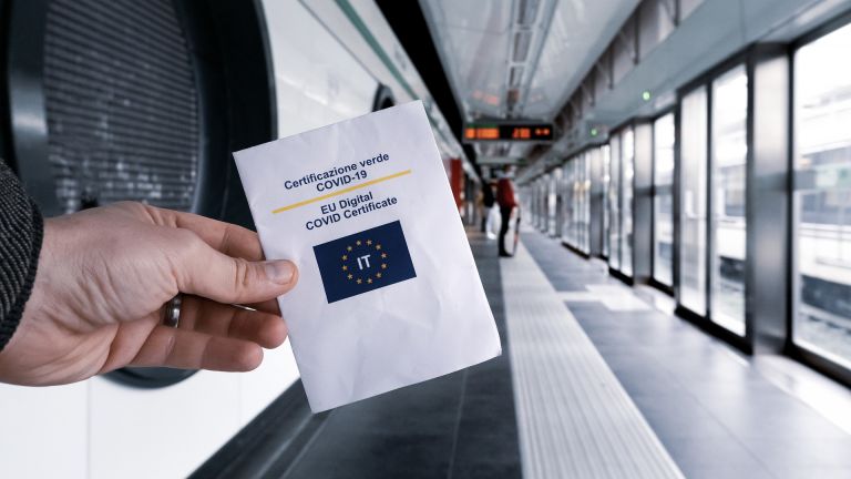 Ευρωπαϊκό Κοινοβούλιο: Πήρε ένα χρόνο παράταση το Ευρωπαϊκό Πιστοποιητικό εμβολιασμού