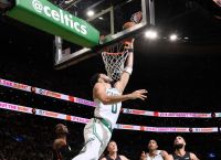 NBA: Πάρτι των Σέλτικς επί των Χιτ και 2-2 η σειρά