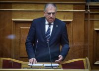 Θεοδωρικάκος: Ενισχύει κατά 50% τις αστυνομικές δυνάμεις στα νησιά Θεοδωρικάκος: Ενισχύει κατά 50% τις αστυνομικές δυνάμεις στα νησιά