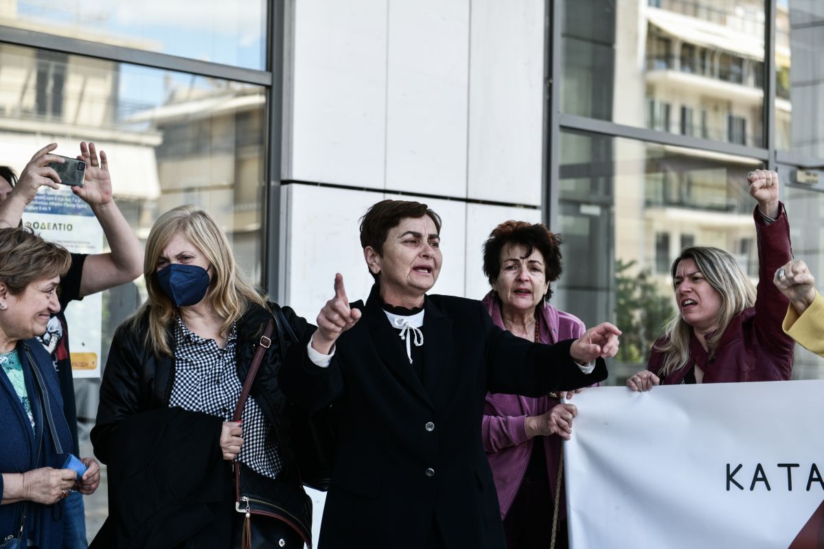 Δίκη Τοπαλούδη: “Εν μέρει αισθάνομαι δικαιωμένη – Εδώ και τώρα αλλαγές στο Ποινικό Κώδικα”