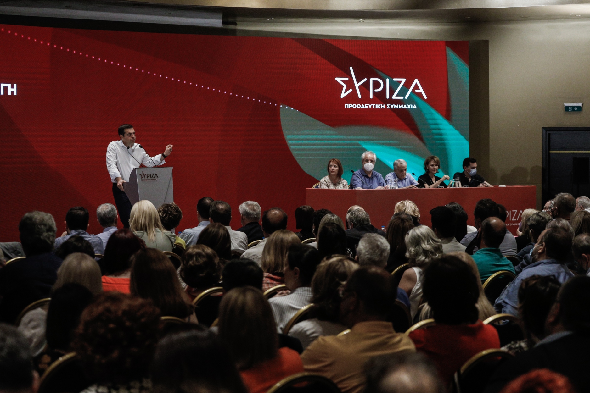 ΣΥΡΙΖΑ γραμματέας: Η Ράνια Σβίγκου και αναπληρωτής ο Γιώργος Βασιλειάδης