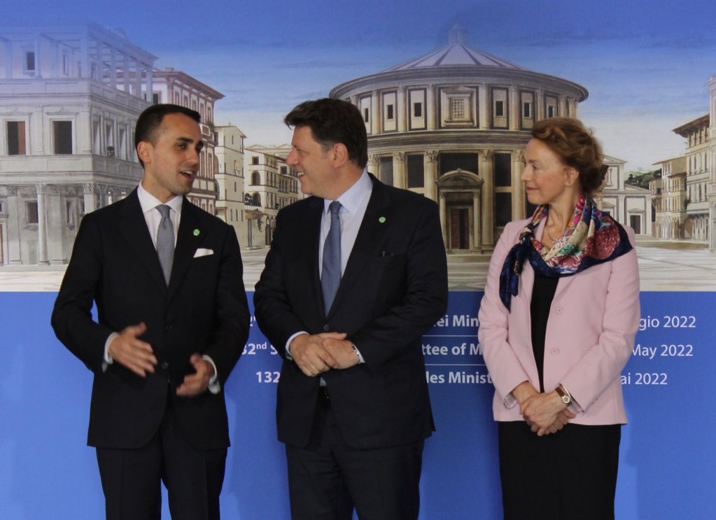 Βαρβιτσιώτης: Να εξιχνιαστούν τα εγκλήματα πολέμου στην Ουκρανία