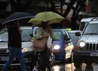 Κακοκαιρία: Διορθώνονται τα προβλήματα στην Αττική – Συνεχίζεται η έρευνα για τον αγνοούμενο στη Εύβοια Κακοκαιρία: Διορθώνονται τα προβλήματα στην Αττική – Συνεχίζεται η έρευνα για τον αγνοούμενο στη Εύβοια