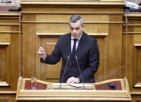 Χάρης Μαμουλάκης στο pagenews.gr: Ποιον αφορά η εσωτερική ζωή των κομμάτων; Χάρης Μαμουλάκης στο pagenews.gr: Ποιον αφορά η εσωτερική ζωή των κομμάτων;