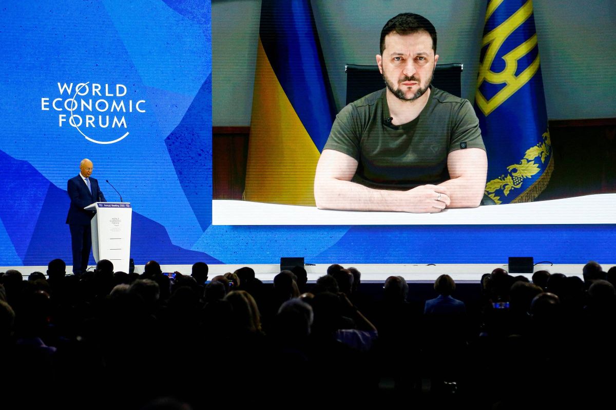 Ζελένσκι: “Οι κυρώσεις πρέπει να είναι οι μέγιστες, προκειμένου η Ρωσία να ξέρει τις άμεσες επιπτώσεις”