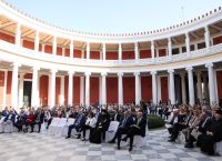 Βραβεία Μπότση 2021: Ποιοι δημοσιογράφοι βραβεύθηκαν για το έργο τους Βραβεία Μπότση 2021: Ποιοι δημοσιογράφοι βραβεύθηκαν για το έργο τους