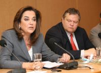 Χανιά: Ντόρα Μπακογιάννη και Ευάγγελος Βενιζέλος το γεύμα σε ψαροταβέρνα