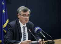 Ευλογιά των πιθήκων: Ο Τσιόδρας αναλαμβάνει το πρώτο ύποπτο κρούσμα