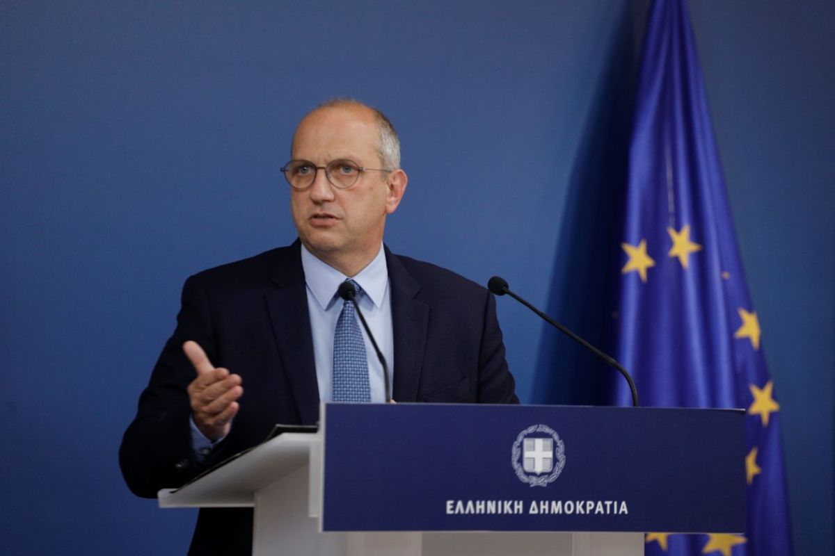 Γιάννης Οικονόμου: Θετικός στον κορωνοϊό ο κυβερνητικός εκπρόσωπος