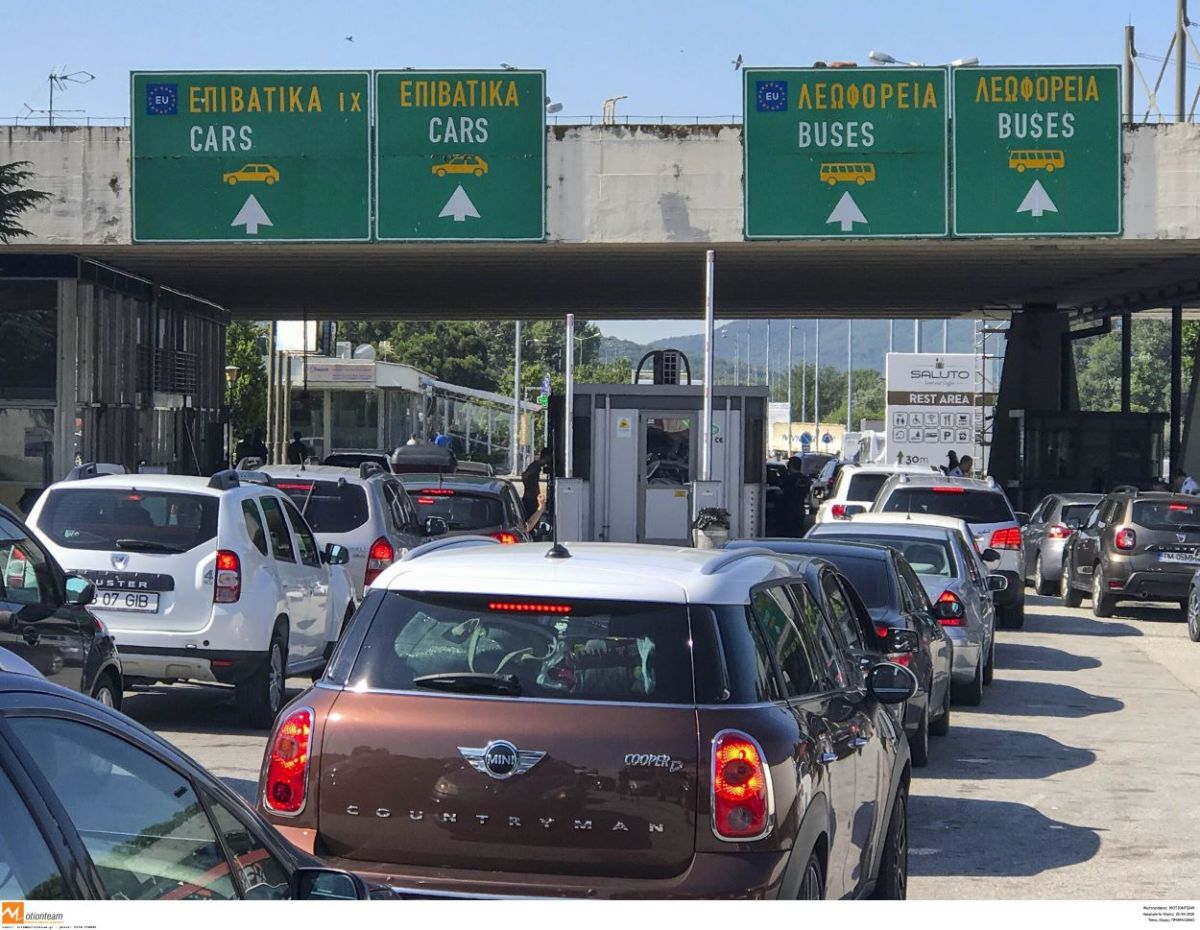 Βενζίνη στη Βουλγαρία: Έλληνες επιχειρηματίες ανοίγουν βενζινάδικα στη γείτονα – Ουρές για φθηνά καύσιμα