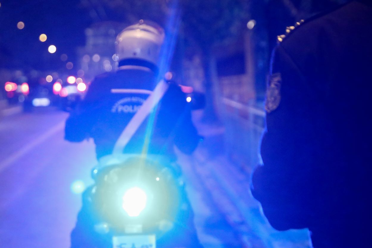 Ομάδα ΔΙΑΣ: Λεπτό προς λεπτό η δραματική επιχείρηση διάσωσης βρέφους [vid]