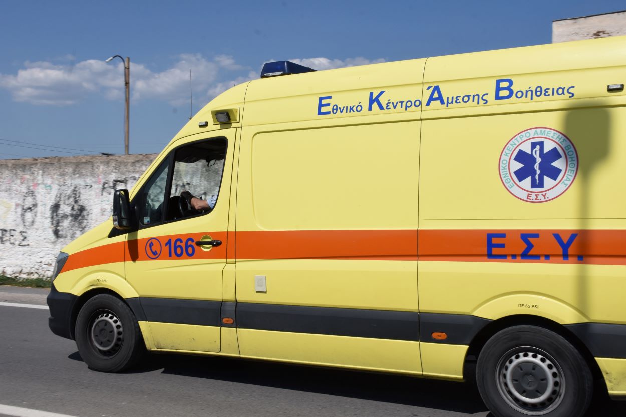 Τήνος: 48χρονος πέθανε μέσα στο πλοίο