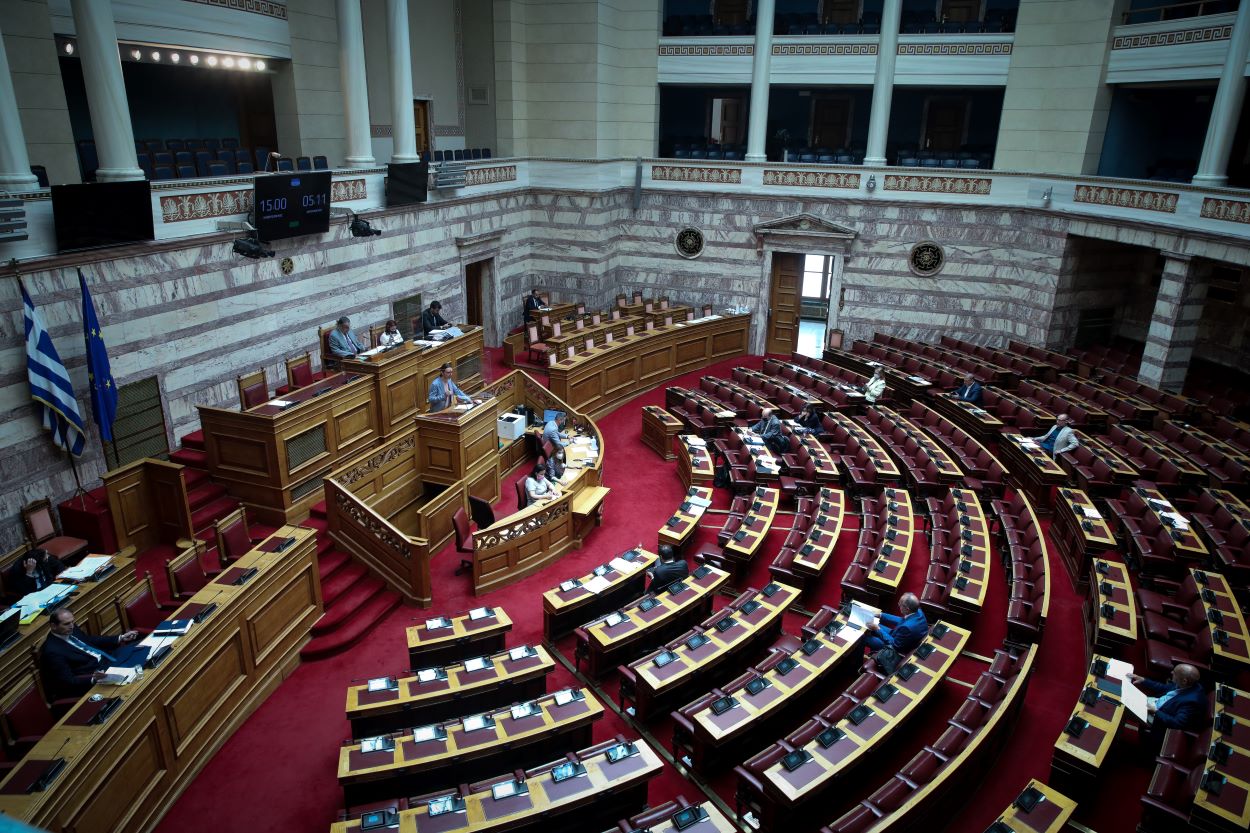 Βουλή: Σήμερα η ονομαστική ψηφοφορία για τη ΛΑΡΚΟ – Οι θέσεις των κομμάτων