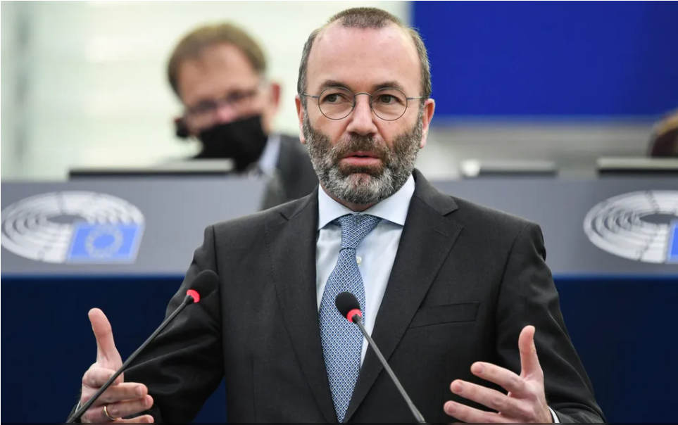 Μάνφρεντ Βέμπερ: Αμφισβητεί τη συμμετοχή της Τουρκίας στο ΝΑΤΟ