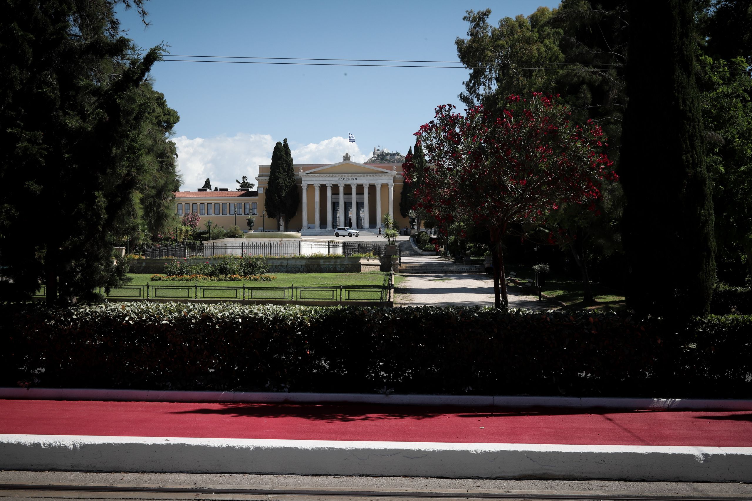 Έπειτα από 27 χρόνια θα γίνει η ανάπλαση της Βασιλίσσης Όλγας