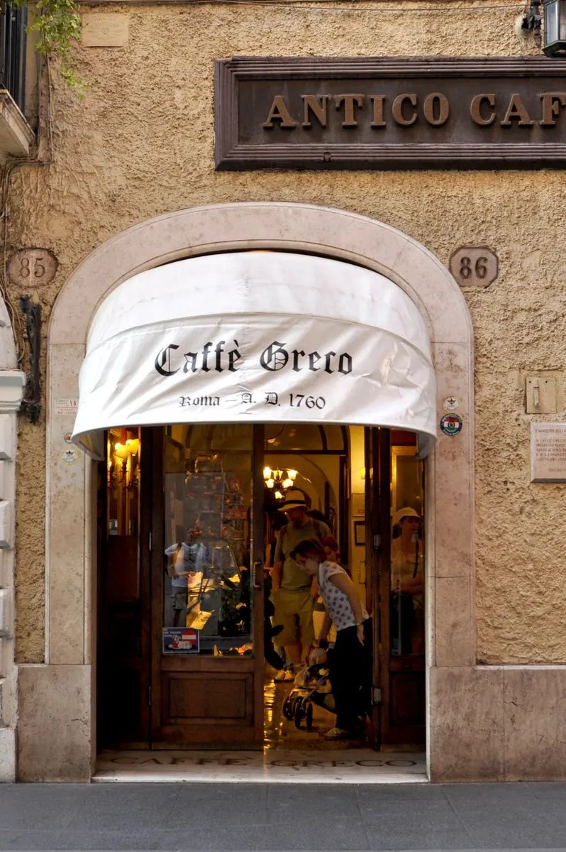Caffè Greco: Το πιο αριστοκρατικό καφέ της Ευρώπης ανήκει σε Έλληνα