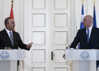 Ελληνοτουρκικά: Στο ίδιο φόρουμ Δένδιας και Τσαβούσογλου στην Οχρίδα