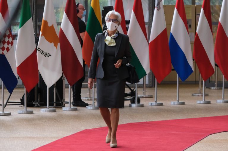EΚΤ: Αποφάσισε τη δημιουργία νέου εργαλείου στήριξης των ομολόγων