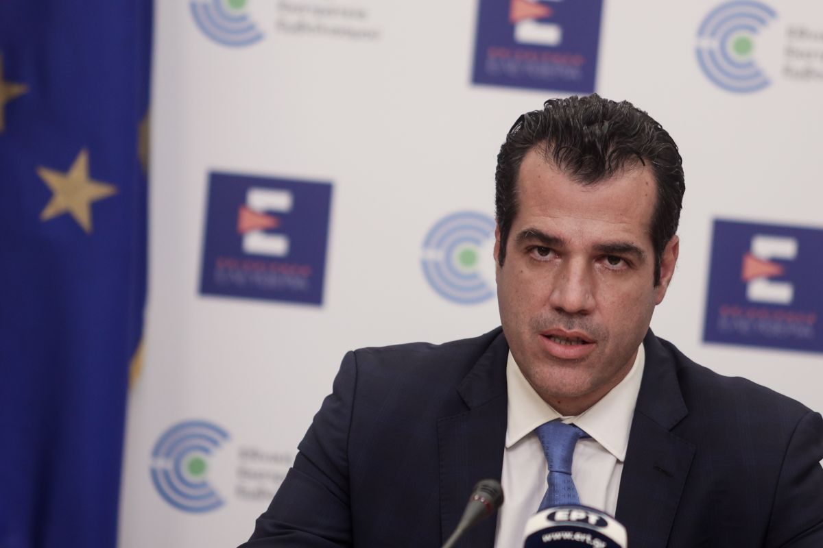 Πλεύρης: Άμεσα η καταβολή των εφημεριών στο υγειονομικό προσωπικό
