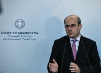 Χατζηδάκης: Υποχρεωτική η Κλαδική Σύμβαση Εργασίας στον επισιτισμό Χατζηδάκης: Υποχρεωτική η Κλαδική Σύμβαση Εργασίας στον επισιτισμό