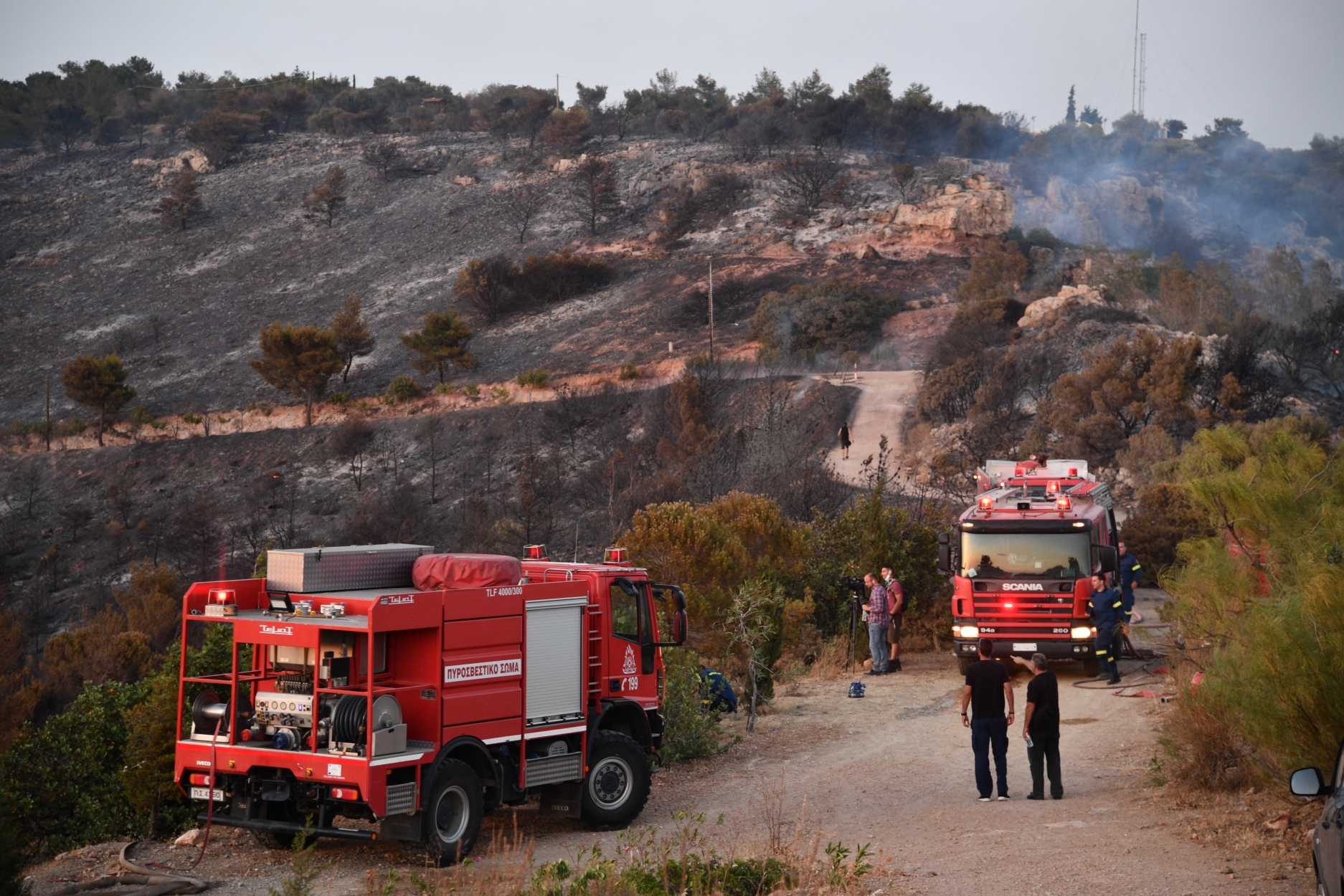 Φωτιά στην Άνω Βούλα: Σε Γλυφάδα και Βούλα ο Χρήστος Στυλιανίδης και ο Βασίλης Παπαγεωργίου