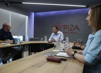 Συνάντηση ΠΟΕΕΤ και Τσίπρα: Ζήτησαν επιμήκυνση ταμείου ανεργίας και εφαρμογή κλαδικών συμβάσεων Συνάντηση ΠΟΕΕΤ και Τσίπρα: Ζήτησαν επιμήκυνση ταμείου ανεργίας και εφαρμογή κλαδικών συμβάσεων