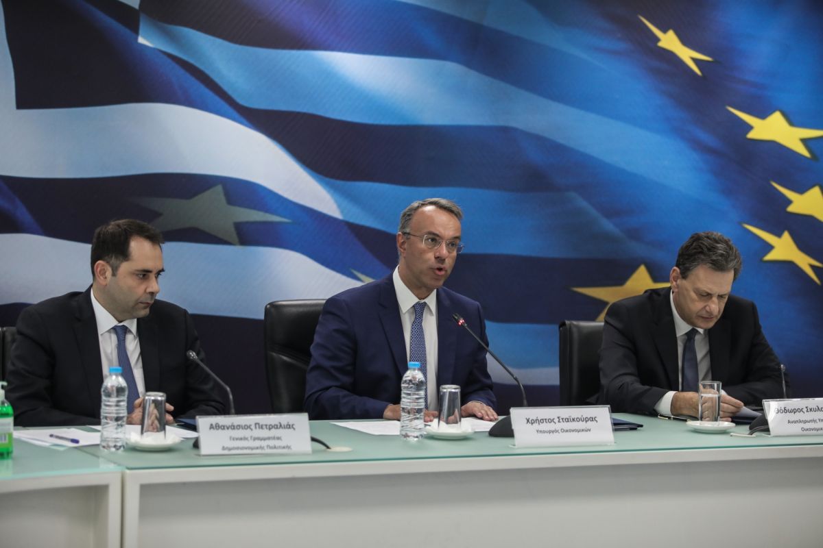 Μέτρα στήριξης καύσιμα: Δείτε live τις ανακοινώσεις