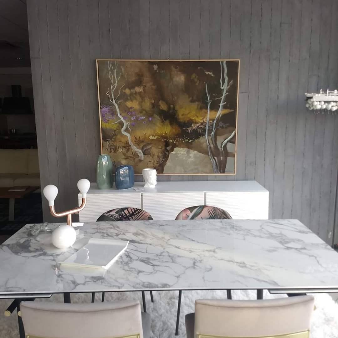 Πέντε καλλιτέχνιδες οργανώνουν μια έκθεση ζωγραφικής και ένα yoga retreat στον ομφαλό της γης, τους Δελφούς