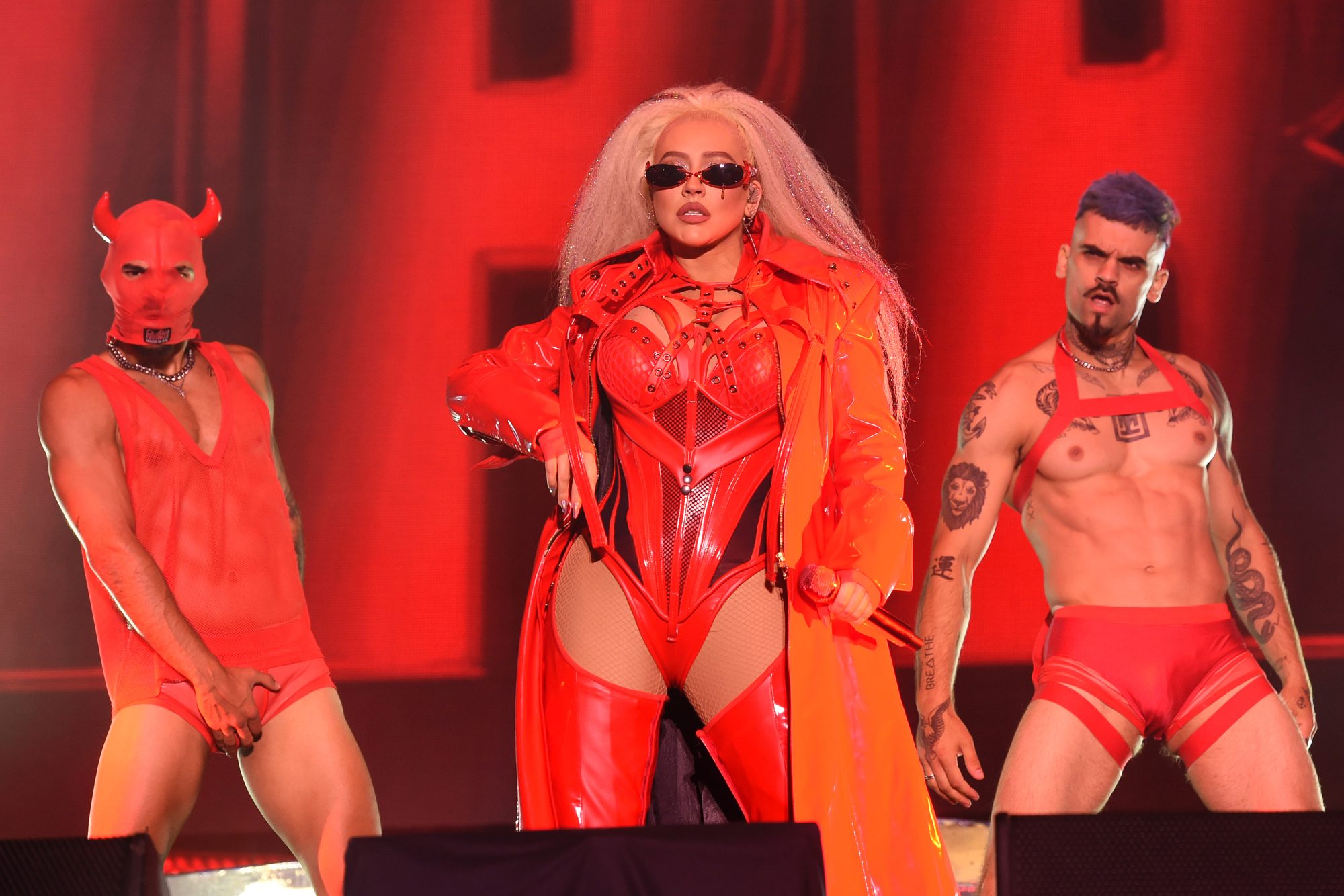 Christina Aguilera: Τραγούδησε στο L.A. Pride 2022 και παροτρύνει ο καθένας να εκφράζει αυτό που είναι