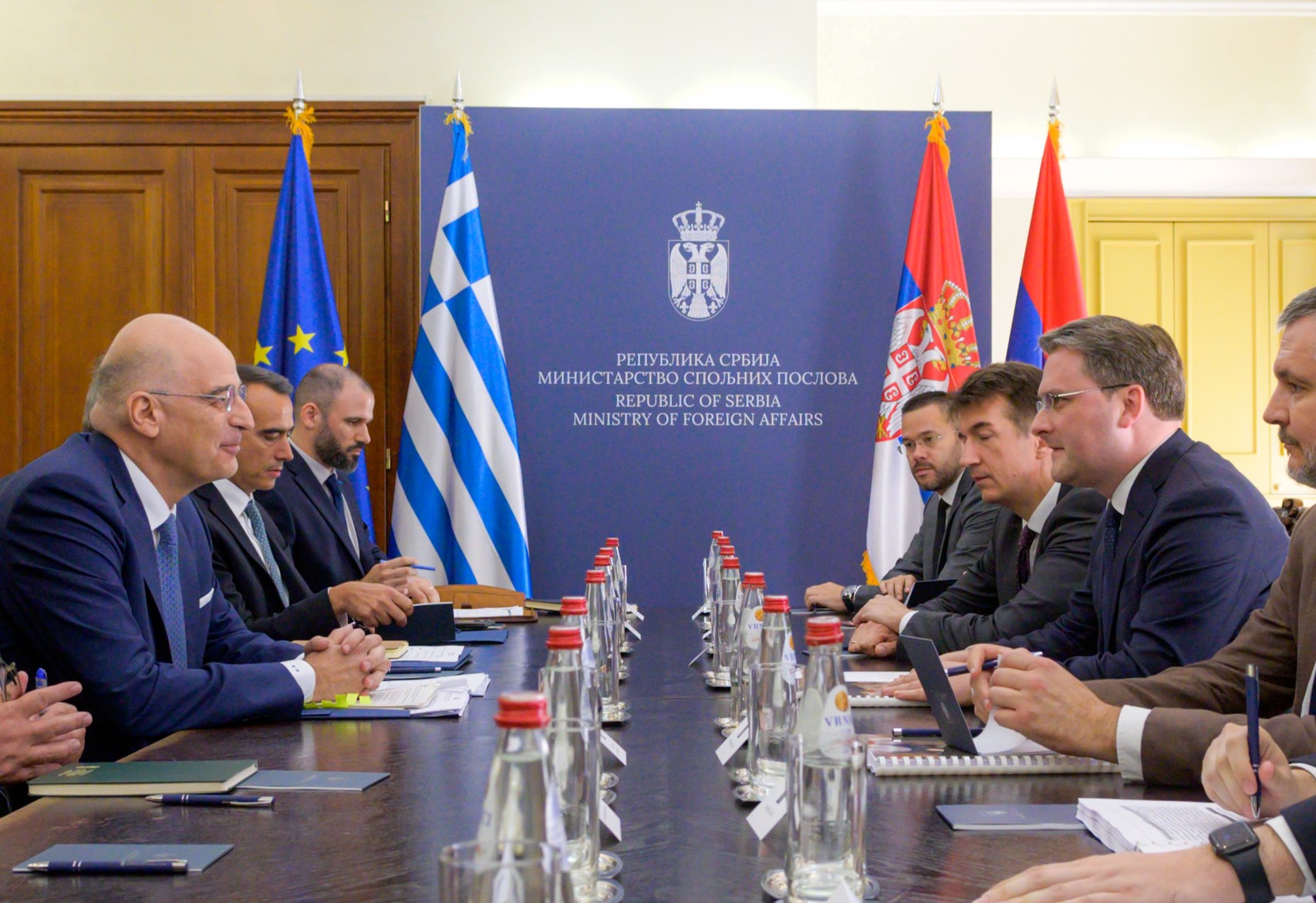 Δένδιας από Βελιγράδι: Η Τουρκία αμφισβητεί την ελληνική κυριαρχία στα νησιά με αβάσιμους ισχυρισμούς