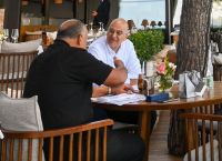 Γεύμα εργασίας Δένδια – Σούκρι στην Αθήνα