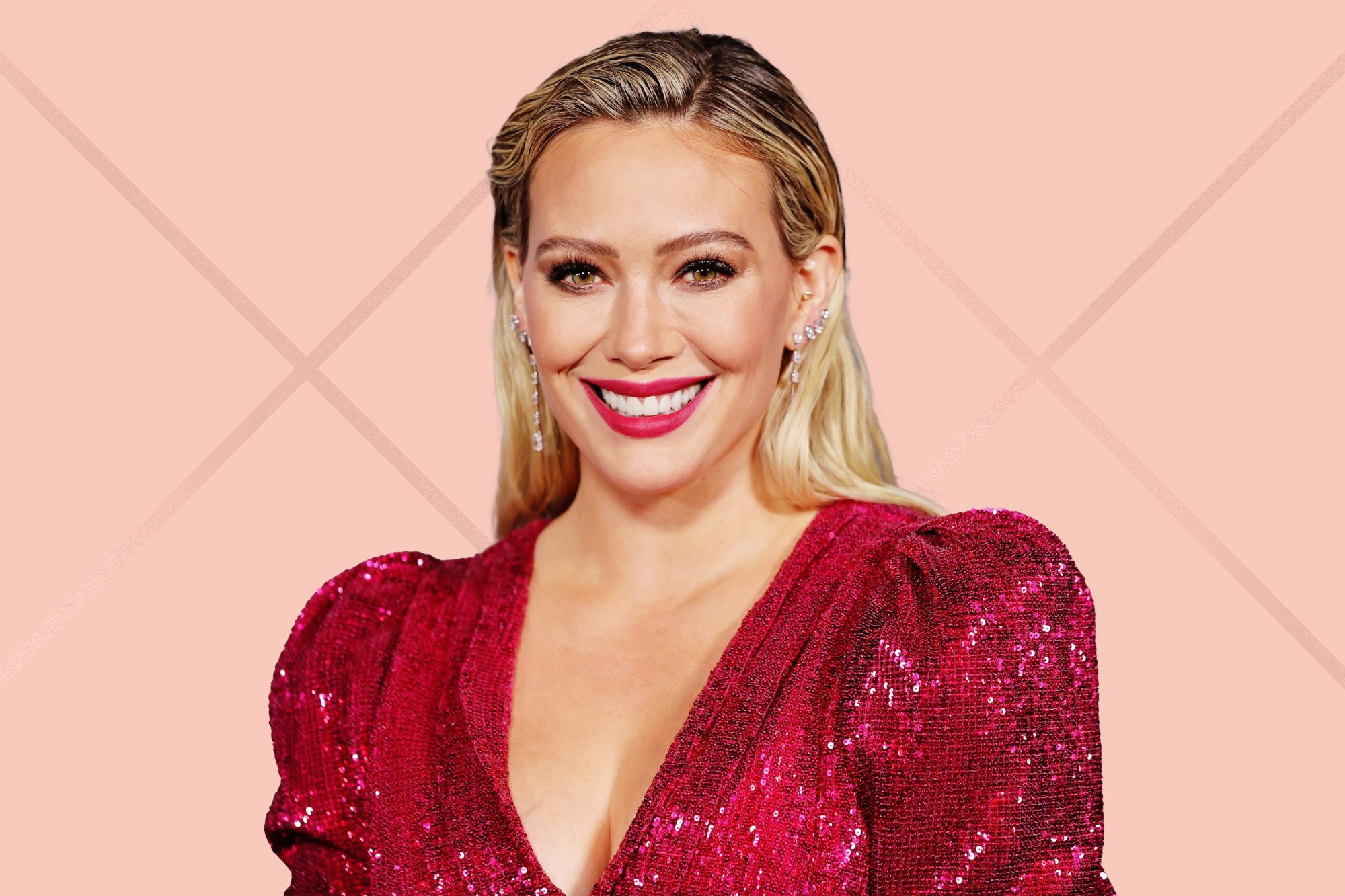 Η Hilary Duff παραδέχεται ότι «ζούσε σε μια φούσκα» ως παιδί σταρ
