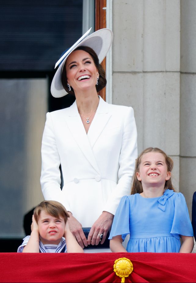 Kate Middleton – Πρίγκιπας William: Η δημοσιεύση τους για τις γκριμάτσες που έκανε ο πρίγκιπας Louis