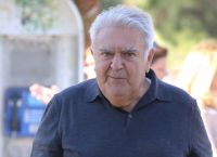 Πασχάλης Τερζής: Στο νοσοκομείο ο γνωστός τραγουδιστής