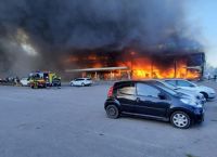 Ουκρανία: Τουλάχιστον 2 νεκροί και 20 τραυματίες από την επίθεση στο Κρεμεντσούκ