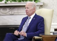 Μπάιντεν: Λήξη καραντίνας μετά από νέο αρνητικό τεστ για την Covid-19 Μπάιντεν: Λήξη καραντίνας μετά από νέο αρνητικό τεστ για την Covid-19