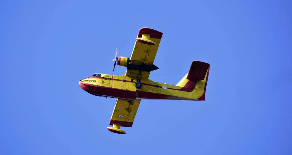 Canadair: Πυροσβεστικό αεροσκάφος στέλνει η Ελλάδα στην Αλβανία