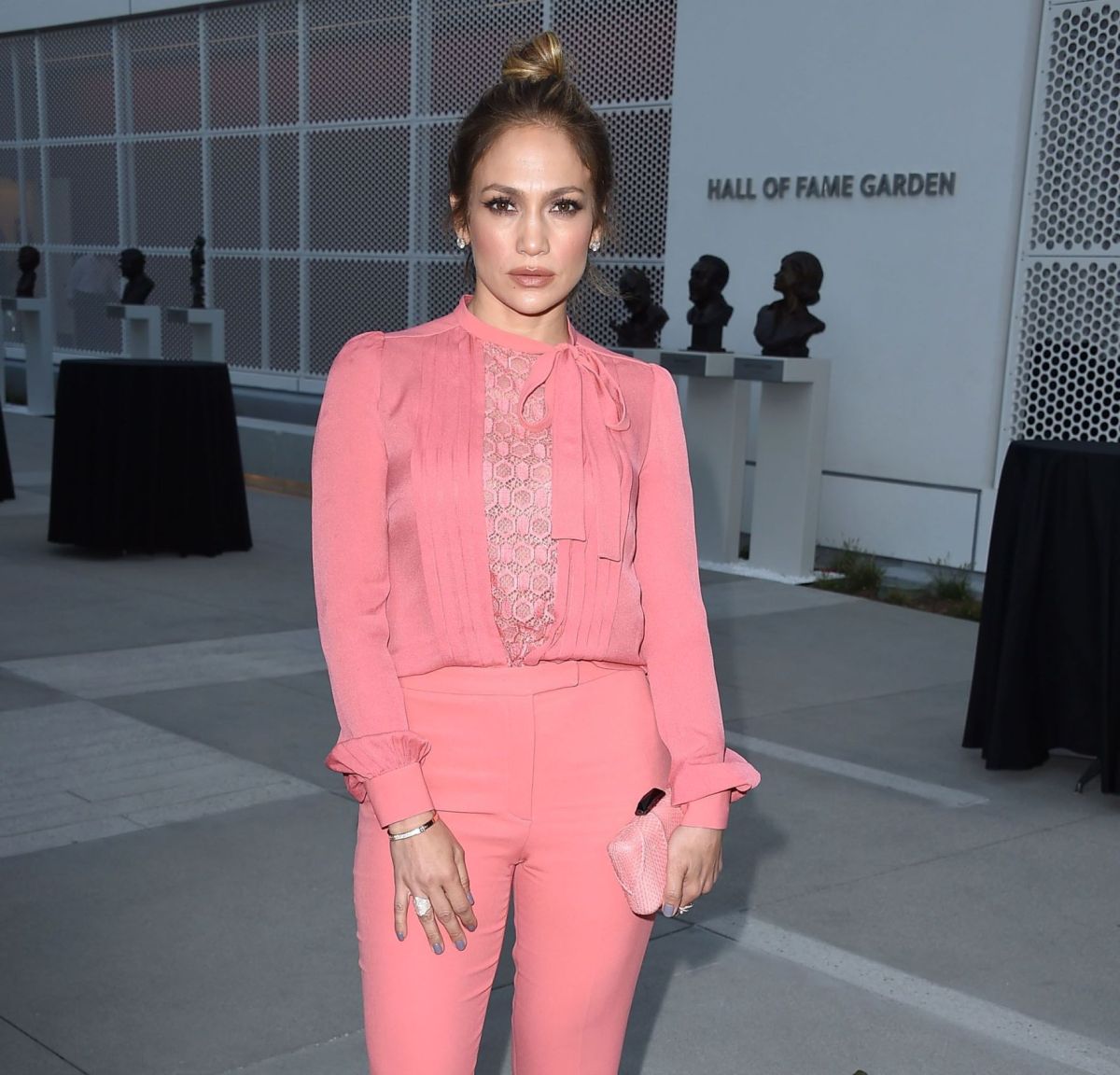 Jennifer Lopez: Θα ενισχύσει οικονομικά γυναίκες με την ίδια καταγωγή με εκείνη