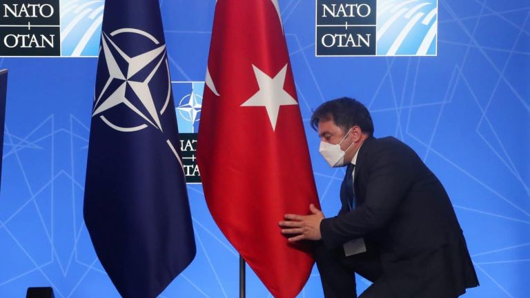 Αμερικανίδα διπλωμάτης: Πρόταση διαζυγίου ΝΑΤΟ – Τουρκίας