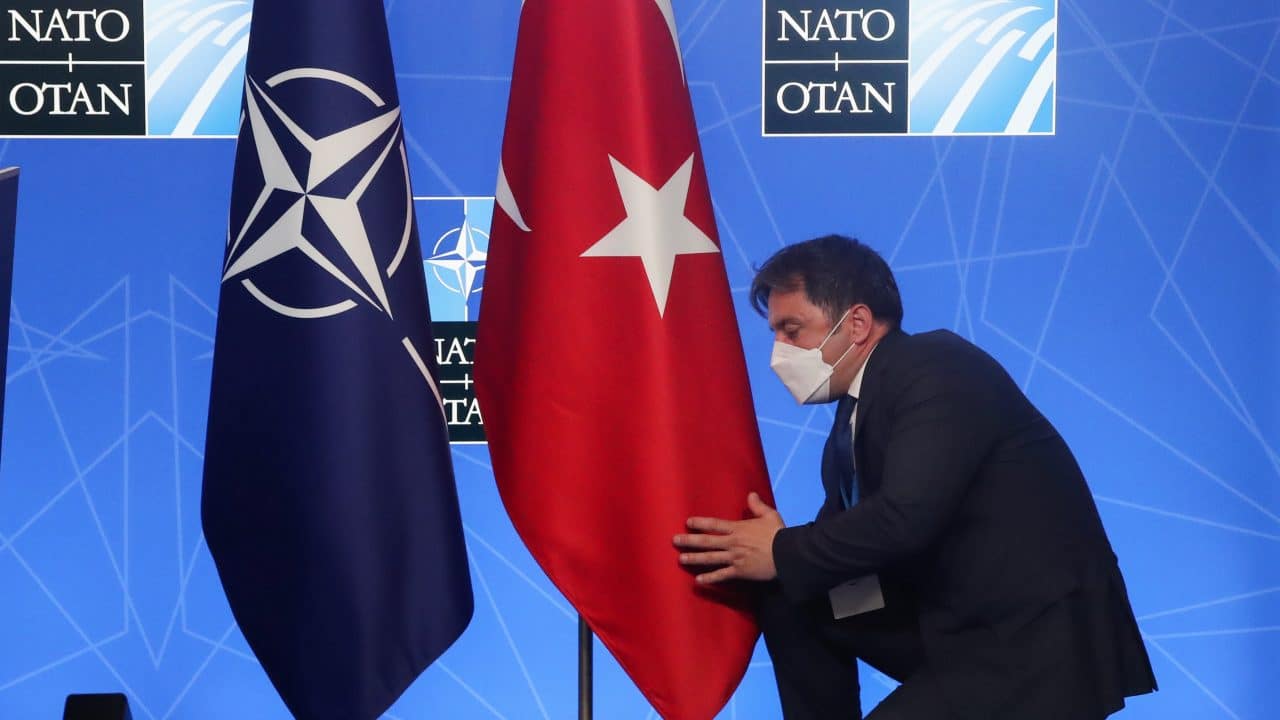 Αμερικανίδα διπλωμάτης: Πρόταση διαζυγίου ΝΑΤΟ – Τουρκίας