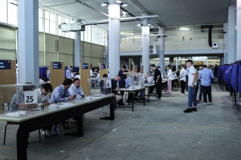 ΟΝΝΕΔ: Τα 120 μέλη της επιτροπής και οι 15 εκπρόσωποι της ΠΕ της Νέας Δημοκρατίας