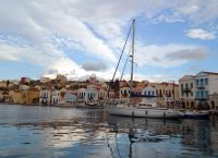 Οικονόμου: Απέναντι στις προκλήσεις η κυβέρνηση έχει τοποθετείται με ψυχραιμία και αποφασιστικότητα