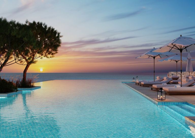 Financial Times: “Greece is the word for summer holidays”