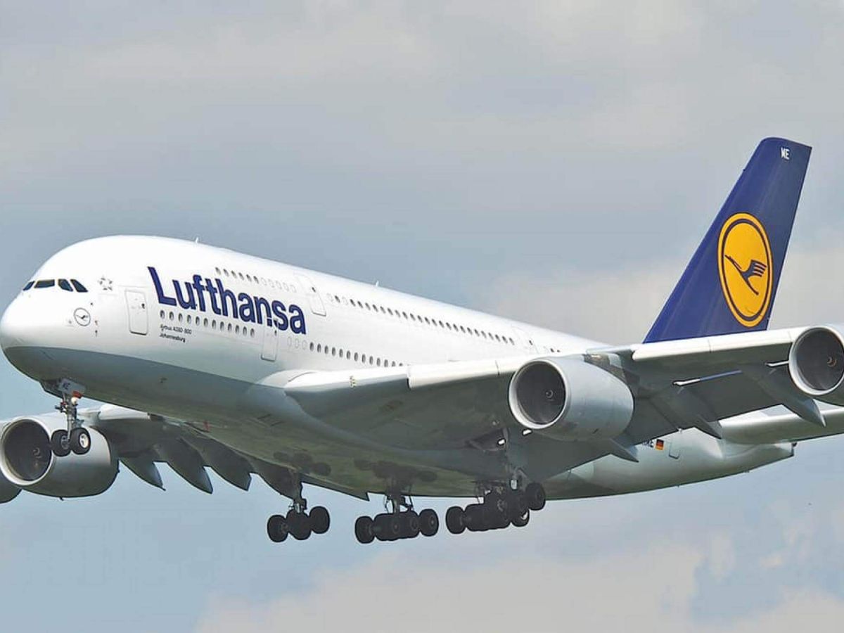 Μια ομάδα επενδυτών της γερμανικής Lufthansa κάνει πρόταση εξαγοράς της ιταλικής αεροπορικής ITA Airways