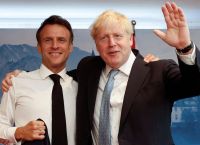 G7: Μακρόν – Τζόνσον “Είναι δυνατόν να αντιστραφεί η πορεία του πολέμου”