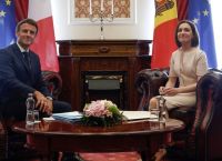 Μακρόν: Στηρίζει το αίτημα της Μολδαβίας να ενταχθεί στην Ευρωπαϊκή Ένωση
