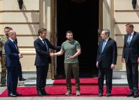 Ζελένσκι: Αποδοχή πρόσκλησης από τον Σολτς για να συμμετάσχει στην επόμενη σύνοδο κορυφής της G7 Ζελένσκι: Αποδοχή πρόσκλησης από τον Σολτς για να συμμετάσχει στην επόμενη σύνοδο κορυφής της G7