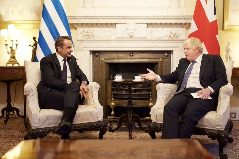 Τηλεφωνική συνομιλία Μητσοτάκη με τον Μπόρις Τζόνσον
